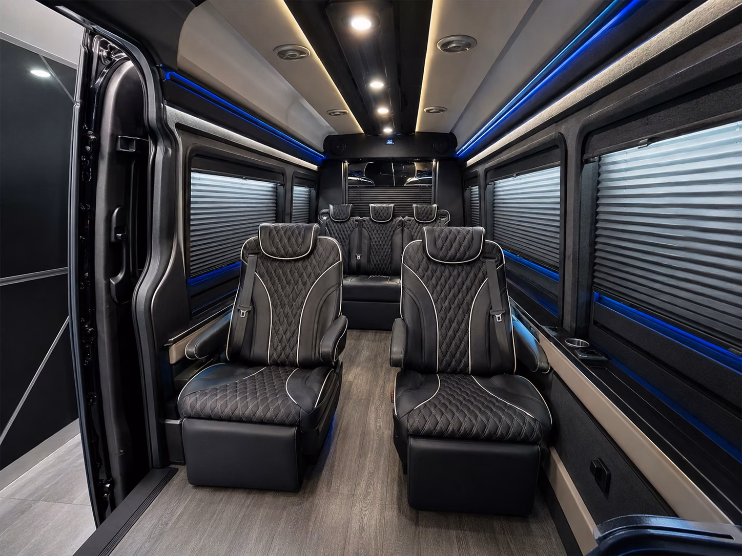 corporate and contractor group airport transfers from baytown